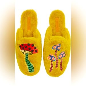 FARM Rio Mushroom Furry Slippers